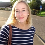 Profil de Elyssa, 30 ans, Plancul à Châtelaine (Genève)